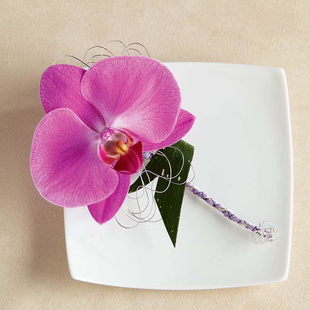 Glorious Boutonniere – FLOWER'S SAGE, Doral FL