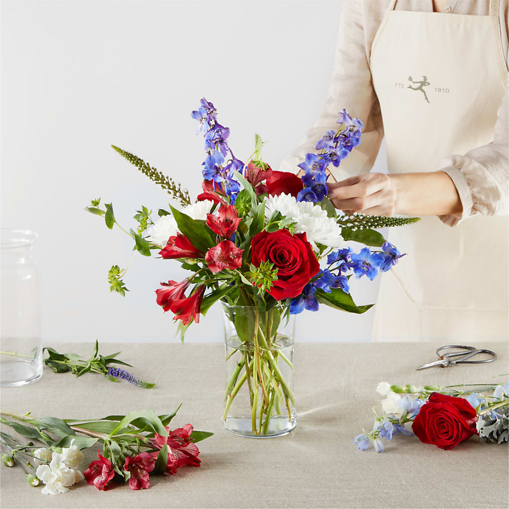 Star Spangled - A Florist Original – FLOWER'S SAGE, Doral FL