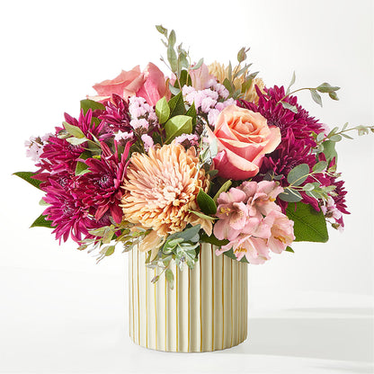 Berry Cobbler Bouquet with Ivory Vase – FLOWER'S SAGE, Doral FL
