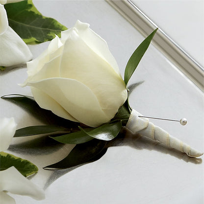 White Rose Boutonniere – FLOWER'S SAGE, Doral FL